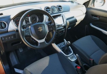 Suzuki Vitara III SUV 1.6 VVT 120KM 2016 Suzuki Vitara Suzuki Vitara 1.6 Elegance 2WD 1.6 Benzyna 120KM, zdjęcie 20