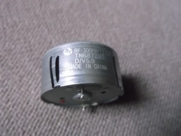 Электродвигатель M9T 9 В ~~ 30 мм x 25 мм