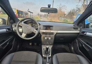 Opel Astra H Cabrio 1.9 CDTI 150KM 2007 Opel Astra Opel Astra 1.9 CDTI Sport 1.9 Diesel 150KM, zdjęcie 6