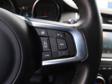 Jaguar E-Pace SUV 2.0 i4D 180KM 2020 Jaguar E-Pace D180 AWD, Salon Polska, Serwis ASO, zdjęcie 19