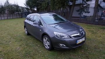 Opel Astra J Sports Tourer 1.4 Turbo ECOTEC 140KM 2011 Opel Astra super stan. Gwarancja. Polecam!!!, zdjęcie 3