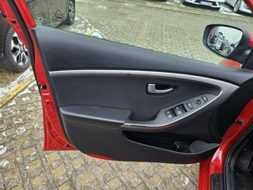 Hyundai i30 II Hatchback 5d 1.6 GDI 135KM 2015 Hyundai i30 1,6 benzyna 135KM nawigacja, zdjęcie 13