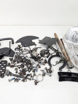 SUZUKI SV 650 03+ СМЕСЬ ВИНТОВ