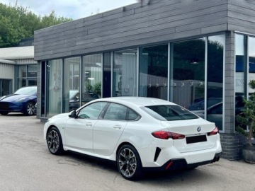 BMW Seria 2 F74 2025 BMW Seria 2 Gran Coupe 220 Sport Sedan 1.5 (170KM) 2025, zdjęcie 1
