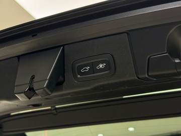 Volvo XC60 II 2022 Volvo XC 60 Core / Hak / Kamera cofania / CarPlay/, zdjęcie 17