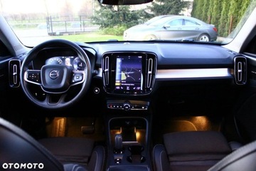 Volvo XC40 Crossover 2.0 D3 150KM 2019 Volvo XC 40 Volvo XC 40 D3 Momentum Pro 2.0 Diesel 150KM, zdjęcie 35