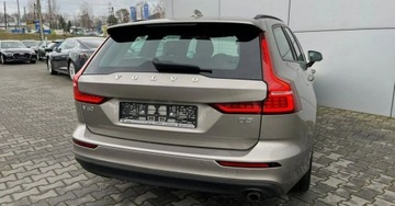 Volvo V60 II  Kombi 2.0 D3 150KM 2020 Volvo V60 Automat Virtualny kokpit Faktura VAT23 2.0 Diesel 150KM, zdjęcie 7