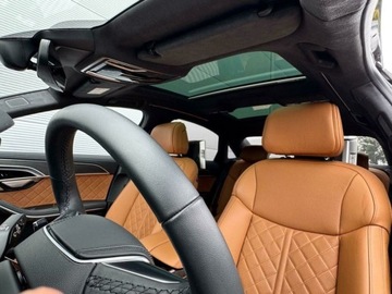 Audi A8 D5 2024 Audi A8 3.0 Hybryda Plug-in 340KM, zdjęcie 31