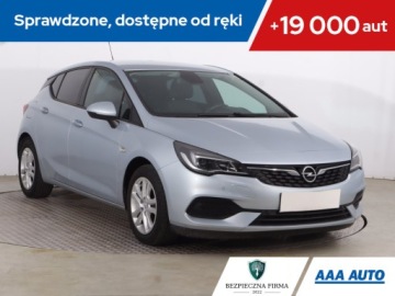 Opel Astra K Hatchback Facelifting 1.2 Turbo 110KM 2019 Opel Astra 1.2 Turbo, Salon Polska, Serwis ASO