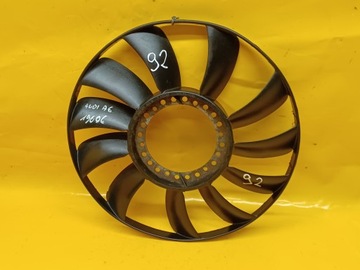 ВЕНТИЛЯТОР РАДИАТОРА AUDI A6 C5 1.8T 058121301B