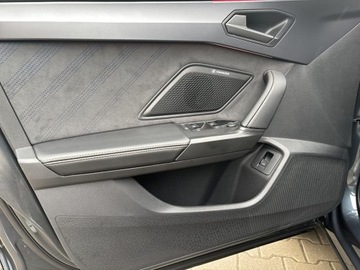 Cupra Formentor Crossover PHEV Facelifting 1.5 e-HYBRID 204KM 2025 Cupra Formentor 1.5 e-Hybrid 204 KM 6-biegowa auto, zdjęcie 14