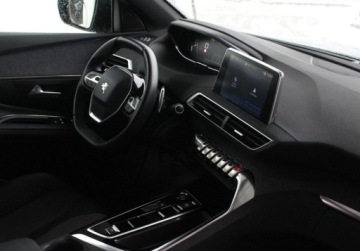 Peugeot 3008 II Crossover Facelifting  1.5 BlueHDi 130KM 2023 Peugeot 3008 130KM EAT8 2024 1.5 Diesel 130KM, zdjęcie 1