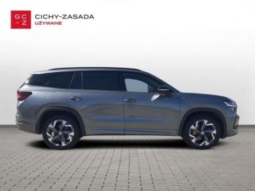 Skoda Kodiaq I SUV Facelifting 2.0 TDI SCR 150KM 2024 Skoda Kodiaq Sportline 7 osobowy Top LED Matrix Pamiec foteli Masaze Faktu, zdjęcie 5