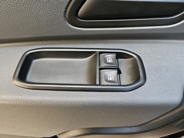 Dacia Duster II SUV 1.0 TCe LPG 100KM 2020 Dacia Duster 1.0 TCe Essential LPG, zdjęcie 17