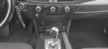 BMW Seria 5 E60 Touring 525 d 197KM 2009 BMW 525 Super stan, książka serwisowa., zdjęcie 10