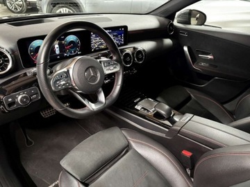 Mercedes Klasa A W177/V177 Hatchback 2.0 220 190KM 2019 Mercedes-Benz Klasa A A220 4Matic AMG Head-Up Skora Full Led Alu 18 Gwaran, zdjęcie 15