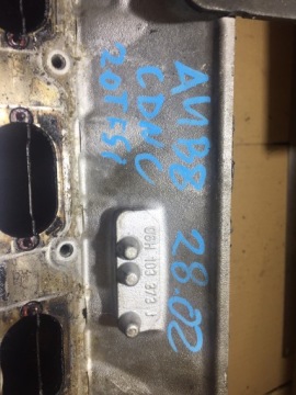 AUDI A4 B8 A5 2.0 TFSI ГОЛОВКА ДВИГАТЕЛЯ 06H103373J