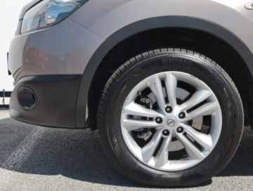 Nissan Qashqai I Crossover Facelifting  1.6 dCi 130KM 2012 Nissan Qashqai+2 1.6 dCi, Salon Polska, 4X4, zdjęcie 14