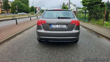 Audi A3 8P Hatchback 3d 1.6 TDI 105KM 2011 Audi A3 Sportback Audi A3 Sportback LIFT Xenony Zadbany 1.6 Diesel, zdjęcie 5