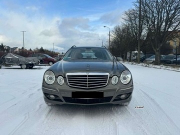 Mercedes Klasa E W211 2007 Mercedes-Benz Klasa E Mercedes-Benz E320 Avantgarde 3,0 D 224KM Zamiana 3.0, zdjęcie 5