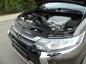 Mitsubishi Outlander III 2016 Mitsubishi Outlander HYBRYDA204 KONIE4X4204 KONIESKORYGWARANCJA 2.0, zdjęcie 26