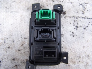 HONDA INSIGHT SPÍNAČ PDC REGULACE SVĚTEL 09-