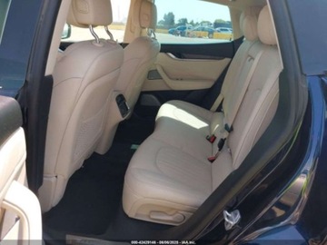 Maserati Levante 2022 Maserati Levante Modena 2022 3.0l 3.0 Benzyna 424KM, zdjęcie 12