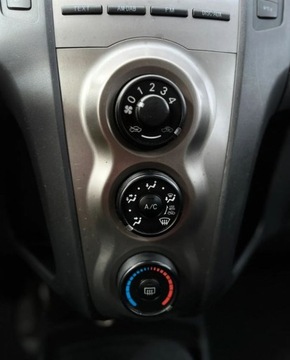 Toyota Yaris II Hatchback 5d 1.0 VVT-i 69KM 2008 Toyota Yaris Salon PL klima Alu Gwarancja w cenie Warszawa VDAK Benzyna, zdjęcie 20