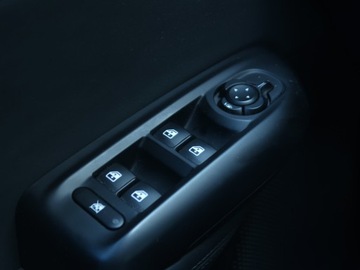 Alfa Romeo Tonale 2022 Alfa Romeo Tonale 1.5T 48V MHEV, Salon Polska, zdjęcie 18