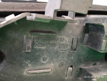 КОРПУС АККУМУЛЯТОРНОЙ БАТАРЕИ С КЛЕММОЙ MERCEDES SPRINTER 907 A9076102500