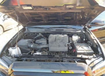 Toyota Tacoma II 2023 Toyota Tacoma 2023, 3.5L, 4x4, TRD PRO, od ubezpieczalni 3.5 Benzyna 278KM, zdjęcie 13