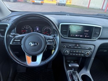 Kia Sportage IV SUV Facelifting 1.6 T-GDI 177KM 2021 Kia Sportage 1.6 T - GDI DCT 177 KM Tempomat Kamera Cofania 1.6 177KM, zdjęcie 10