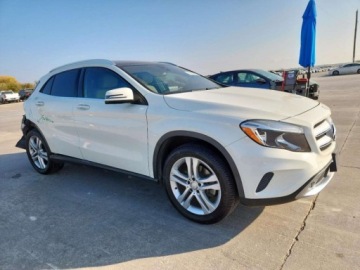 Mercedes GLA I 2017 Mercedes-Benz GLA 2017 MERCEDES-BENZ GLA 250 2.0 Benzyna 208KM, zdjęcie 4
