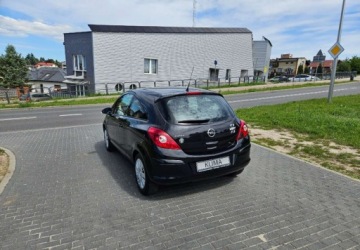 Opel Corsa E Hatchback 3d 1.2 Twinport 70KM 2014 Opel Corsa LIFT 1.2 69KM Klima Nowy Rozrzad 1.2 Benzyna 69KM, zdjęcie 3
