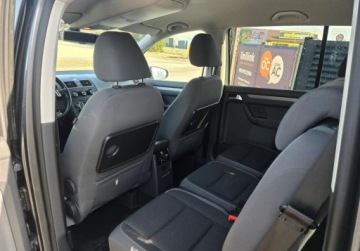 Volkswagen Touran II 1.6 TDI 105KM 2011 Volkswagen Touran Sprowadzony Ubezpieczony Zarejestrowany 1.6 Diesel, zdjęcie 14
