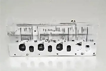 AMC 908568 HLAVA MOTORU