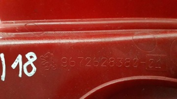 PEUGEOT 208 12-15 SVĚTLO PRAVÁ ZADNÍ 9672628380