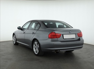 BMW Seria 3 E90-91-92-93 Limuzyna E90 316d 115KM 2010 BMW 3 316 d, Klima, Klimatronic, Tempomat, zdjęcie 3