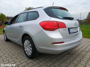 Opel Astra H Kombi 1.7 CDTI ECOTEC 125KM 2013 Opel Astra Opel Astra 1.7 CDTI DPF Sports Tourer 1.7 Diesel 125KM, zdjęcie 8