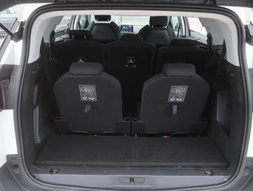 Peugeot 5008 II Crossover 1.2 PureTech 130KM 2017 Peugeot 5008 PureTech 130, Salon Polska, 7 miejsc, zdjęcie 15