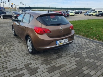 Opel Astra J Hatchback 5d Facelifting 1.6 Twinport ECOTEC 115KM 2014 Opel Astra 1.6 115KM Benzyna LPG Salon Polska Raty, zdjęcie 3