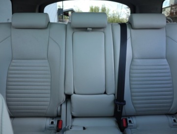 Land Rover Discovery Sport SUV Facelifting 2.0 P I4 200KM 2019 Land Rover Discovery Sport P200 MHEV, zdjęcie 9