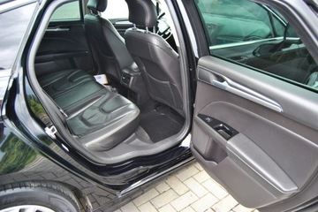 Ford Mondeo V Sedan 2.0 TDCi 150KM 2017 Ford Mondeo Zarejestrowany *SKÓRA* LEDY *, zdjęcie 14