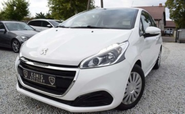Peugeot 208 I Hatchback 5d Facelifting 1.6 BlueHDi 75KM 2018 Peugeot 208 Peugeot 208 1.6 BlueHDI Tablet, Klima 1.6 Diesel 75KM
