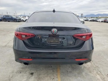 Alfa Romeo Giulia II 2019 Alfa Romeo Giulia 2019 2.0 Benzyna 280KM, zdjęcie 4