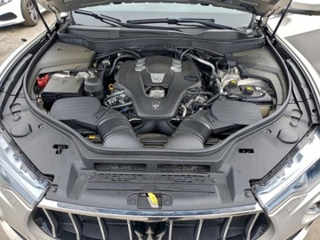 Maserati Levante 2017 Maserati Levante 2017 3.0 Benzyna 345KM, zdjęcie 6