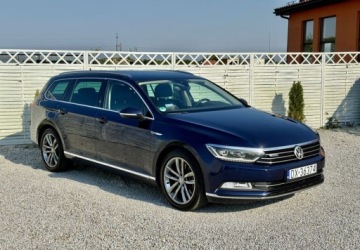 Volkswagen Passat B8 Variant 2.0 TDI SCR 240KM 2016 Volkswagen Passat Volkswagen Passat 2.0 TDI Bi-Turbo BMT 4Mot Highline DSG, zdjęcie 3