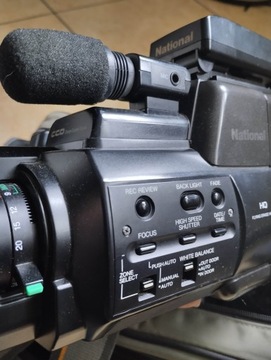 Камера NATIONAL NV-MC10 VHS-C, ОТЛИЧНЫЙ КОМПЛЕКТ, производство Япония, читайте описание.