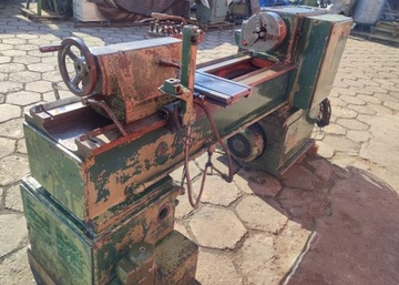 Корейский токарный станок по металлу