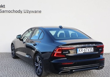 Volvo S60 III 2020 Volvo S60 B5 Hybrid Benzyna 25014KM AWD R-Design Gwarancja Salon POLSKA FV, zdjęcie 2